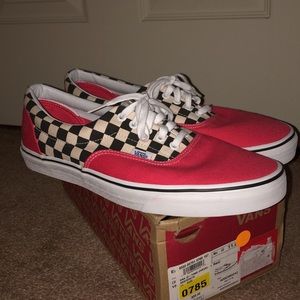 Vans checkered